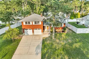 2001 Oakhurst Pkwy, Oakhurst, NJ 07755 - Photo 27