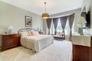 2 Williamsburg Ct, Upper Freehold Township, NJ 08501 - Photo 21
