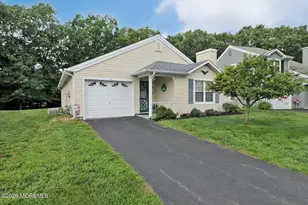 12 Cottonwood Dr, Barnegat, NJ 08005 - Photo 1