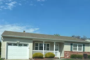 162 Castleton Dr, Toms River Township, NJ 08753 - Photo 1