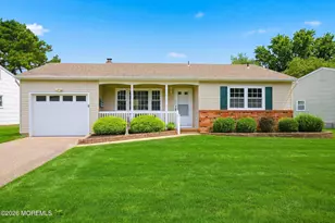 162 Castleton Dr, Toms River Township, NJ 08753 - Photo 1