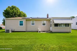 162 Castleton Dr, Toms River Township, NJ 08753 - Photo 15