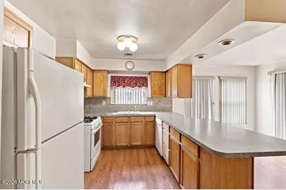 406 Jamaica Boulevard, Toms River Township, NJ 08757 - Photo 3