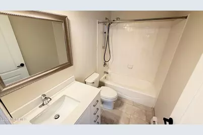 42 Greenways Lane, Lakewood, NJ 08701 - Photo 21