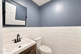 128 Ambassador Dr, Red Bank, NJ 07701 - Photo 19