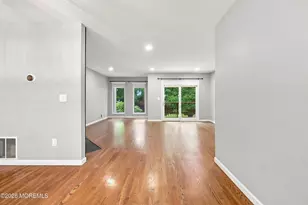 128 Ambassador Dr, Red Bank, NJ 07701 - Photo 13