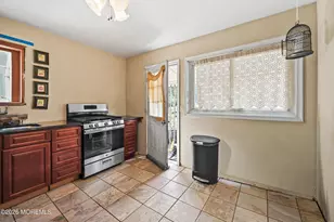 317 Edgeview Rd, Keyport, NJ 07735 - Photo 7