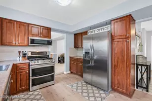 9 New Friendship Rd, Howell Township, NJ 07731 - Photo 17