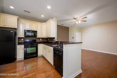 633 Sophee Lane, Lakewood, NJ 08701 - Photo 11