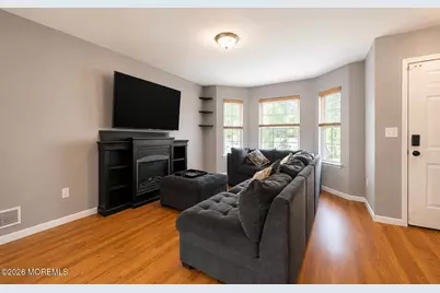 816 Center Street, Union Beach, NJ 07735 - Photo 3