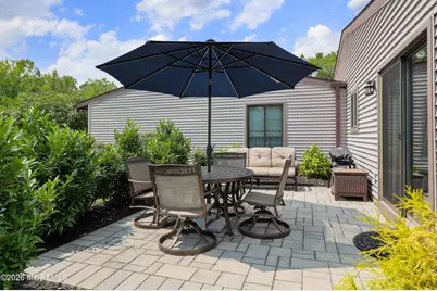 52 Eastport Court, Red Bank, NJ 07701 - Photo 5