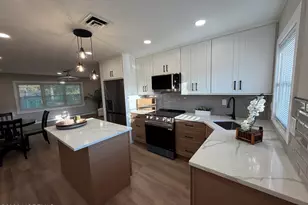 337C Canterbury Ct, Lakewood, NJ 08701 - Photo 3
