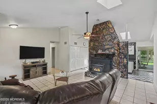 35 Buckingham Dr, Jackson, NJ 08527 - Photo 5