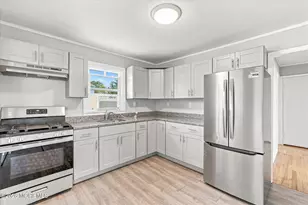 909 Clairmore Ave, Lanoka Harbor, NJ 08734 - Photo 7