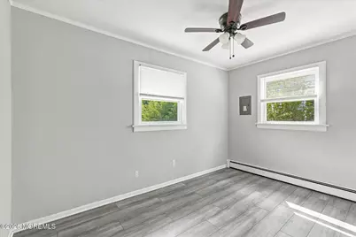 909 Clairmore Avenue, Lanoka Harbor, NJ 08734 - Photo 15