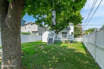 517 W Front Street, Red Bank, NJ 07701 - Photo 17