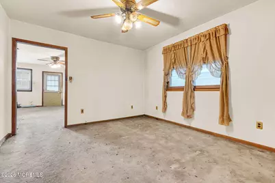 712 Monmouth Parkway, North Middletown, NJ 07748 - Photo 7