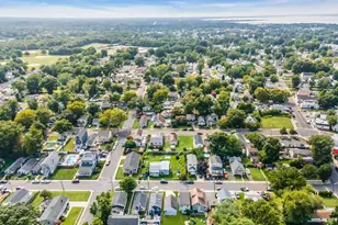 712 Monmouth Pkwy, North Middletown, NJ 07748 - Photo 51