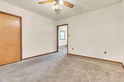 712 Monmouth Parkway, North Middletown, NJ 07748 - Photo 29
