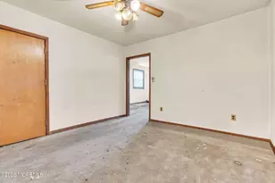 712 Monmouth Pkwy, North Middletown, NJ 07748 - Photo 29