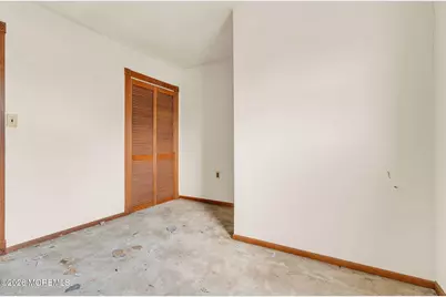 712 Monmouth Parkway, North Middletown, NJ 07748 - Photo 21