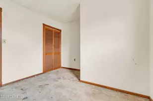 712 Monmouth Pkwy, North Middletown, NJ 07748 - Photo 21