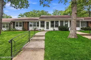 259C Huntington Dr, Lakewood, NJ 08701 - Photo 1