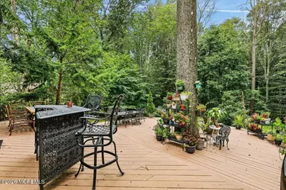 49 Pheasant Run, Freehold, NJ 07728 - Photo 37