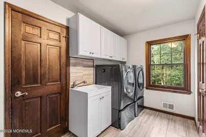49 Pheasant Run, Freehold, NJ 07728 - Photo 23