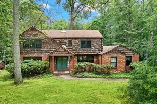 49 Pheasant Run, Freehold, NJ 07728 - Photo 3