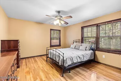 49 Pheasant Run, Freehold, NJ 07728 - Photo 31