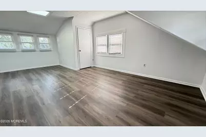 104 Burlington Avenue, Leonardo, NJ 07737 - Photo 25