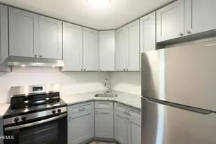 91 Arrowood Rd, Manalapan Township, NJ 07726 - Photo 3