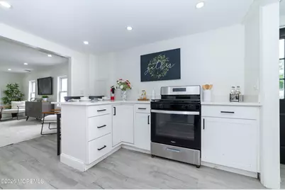 641 Hudson Avenue, Port Monmouth, NJ 07758 - Photo 29