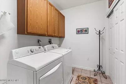 114 Magna Carta Drive, Morganville, NJ 07751 - Photo 19