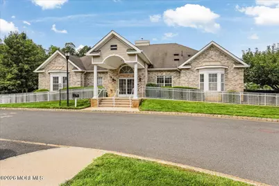 114 Magna Carta Drive, Morganville, NJ 07751 - Photo 25