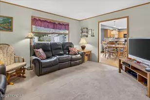 114 Moses Milch Dr, Howell Township, NJ 07728 - Photo 7