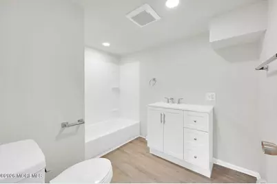 37 Circuit Street, Keansburg, NJ 07734 - Photo 29