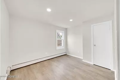37 Circuit Street, Keansburg, NJ 07734 - Photo 17