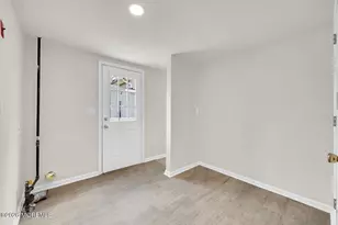 37 Circuit St, Keansburg, NJ 07734 - Photo 15