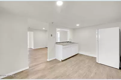 37 Circuit Street, Keansburg, NJ 07734 - Photo 21