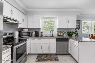 111 Oak Ridge Parkway, Toms River Township, NJ 08755 - Photo 11
