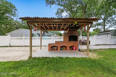 111 Oak Ridge Parkway, Toms River Township, NJ 08755 - Photo 25