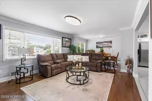 111 Oak Ridge Pkwy, Toms River Township, NJ 08755 - Photo 5