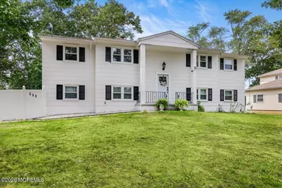 111 Oak Ridge Parkway, Toms River Township, NJ 08755 - Photo 3
