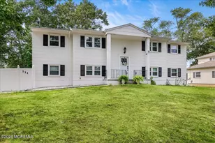 111 Oak Ridge Pkwy, Toms River Township, NJ 08755 - Photo 3