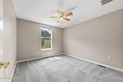 24 Parkside Drive, Jamesburg, NJ 08831 - Photo 19