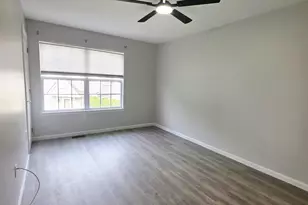 57 Phoenix Ct, Tinton Falls, NJ 07712 - Photo 17