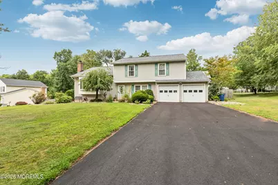 102 Fawn Drive, Matawan, NJ 07747 - Photo 3