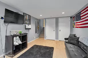 102 Fawn Dr, Matawan, NJ 07747 - Photo 27